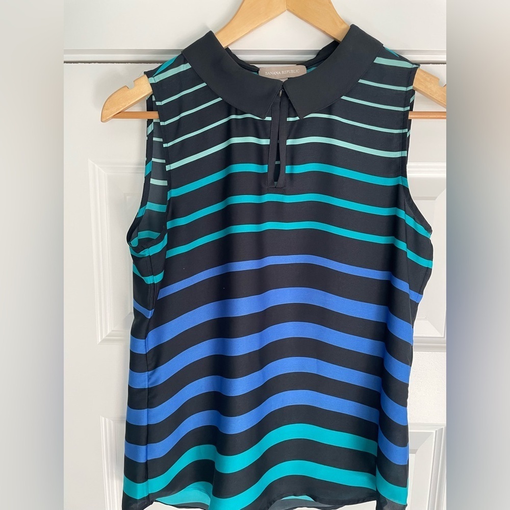 Peter Pan Collar Striped Sleeveless Blouse - Picture 2 of 7